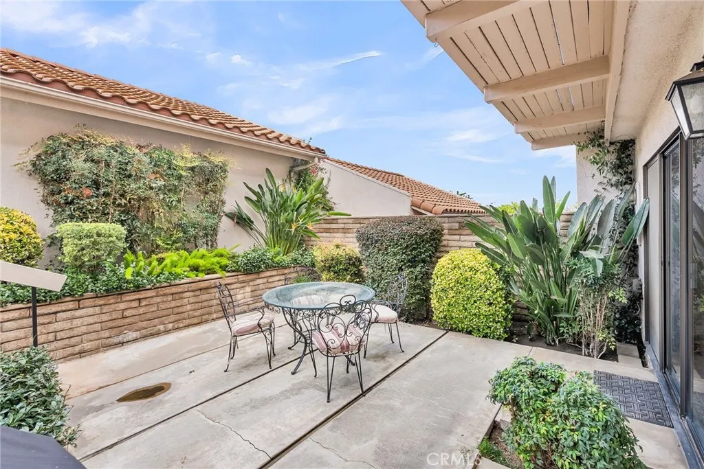 2252 El Capitan, Riverside, California 92506 home-pic-7